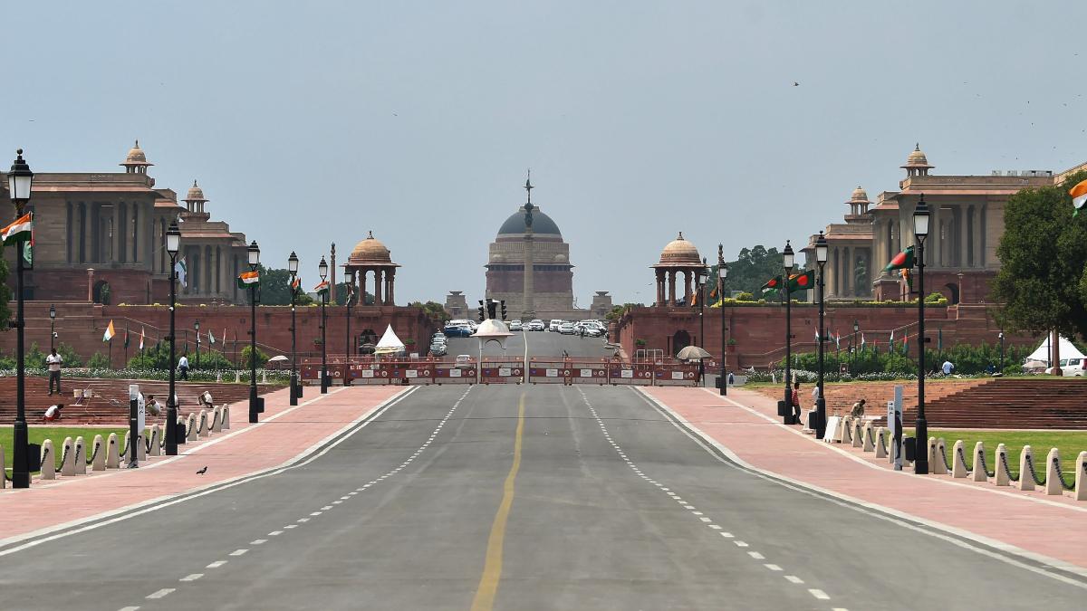 -1955 से गणतंत्र दिवस परेड का आयोजन राजपथ पर शुरू किया गया था ,उस समय  राजपथ का नाम  ‘किंग्सवे’ था |  1955 से ही हर साल 26 जनवरी का आयोजन यहीं पर होने लगा|  